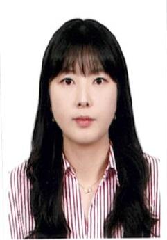김윤진 프로필 사진