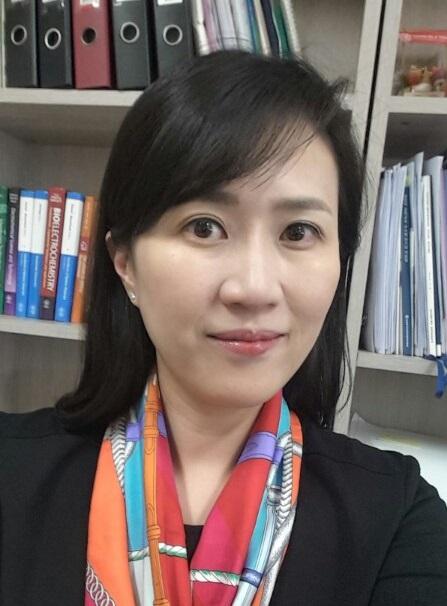 이윤정 프로필 사진